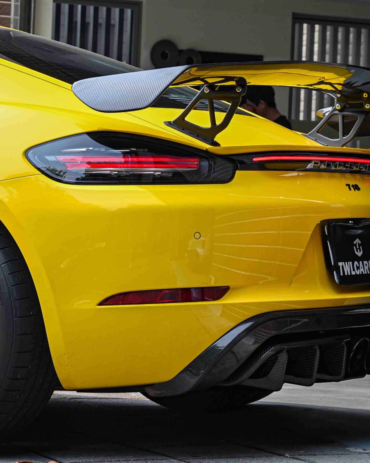 Porsche 718 Carbon Fiber Rear Diffuser V2 - TWLcarbon CO. LTD.